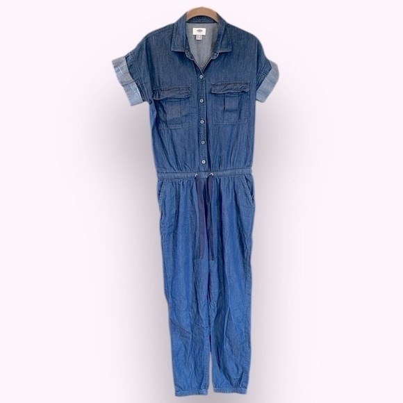 Old Navy Pants - 🇪🇸🐠Old Navy Denim Chambray Jumpsuit | Utility Drawstring Waist Short Sleeve XS